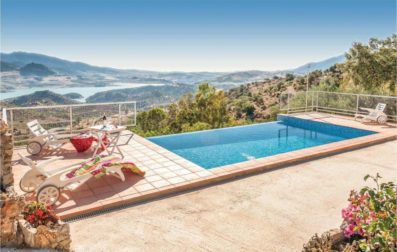 Awesome Home In Cadiz With Swimming Pool 埃尔加斯托尔 外观 照片